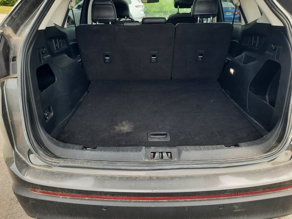 2018 Ford Edge SEL in Hebbville, Nova Scotia - 8 - w1024h768px