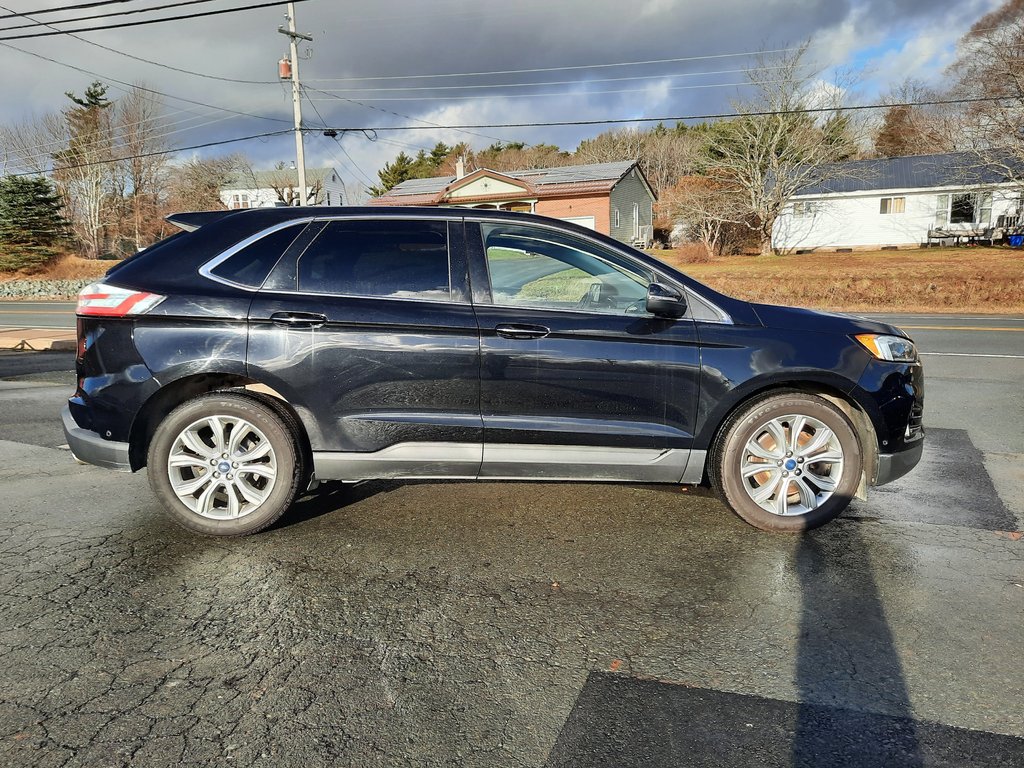 2019 Ford Edge Titanium in Hebbville, Nova Scotia - 6 - w1024h768px