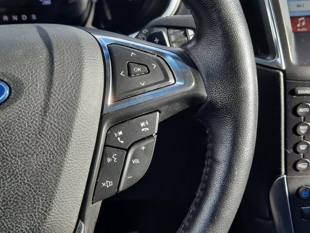 2019 Ford Edge Titanium in Hebbville, Nova Scotia - 14 - w1024h768px