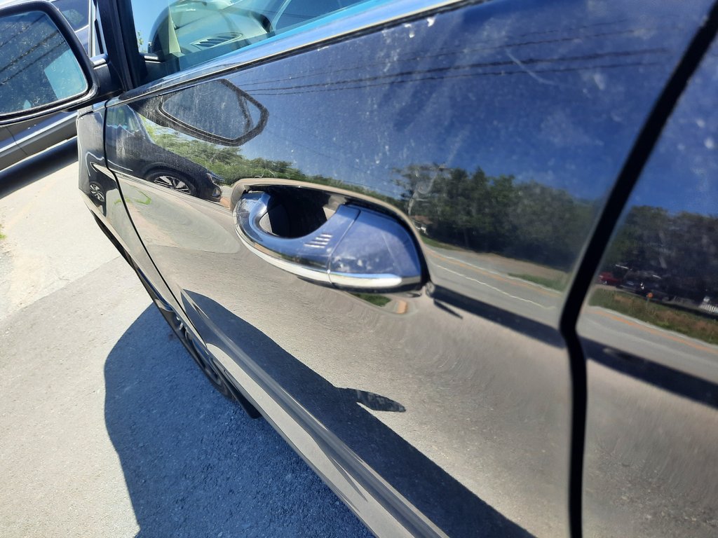 2019 Ford Edge Titanium in Hebbville, Nova Scotia - 7 - w1024h768px