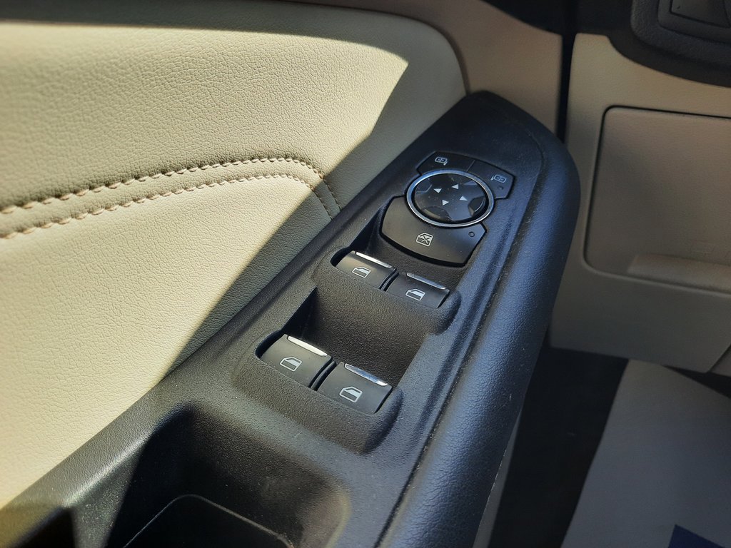 2020 Ford Edge Titanium in Hebbville, Nova Scotia - 12 - w1024h768px