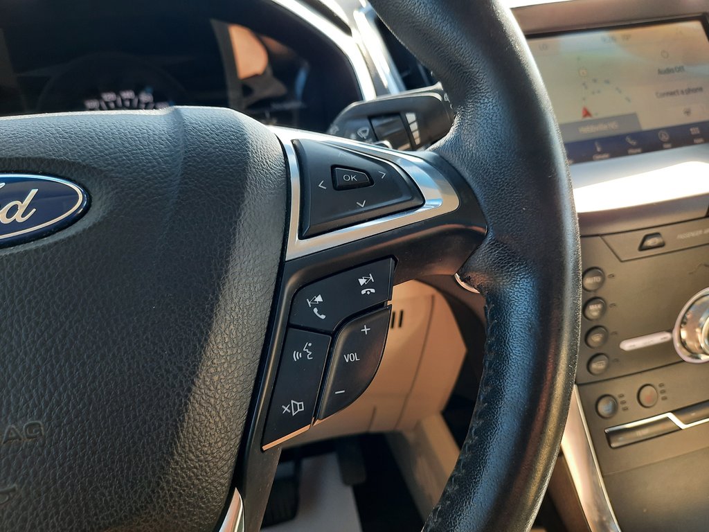 2020 Ford Edge Titanium in Hebbville, Nova Scotia - 14 - w1024h768px