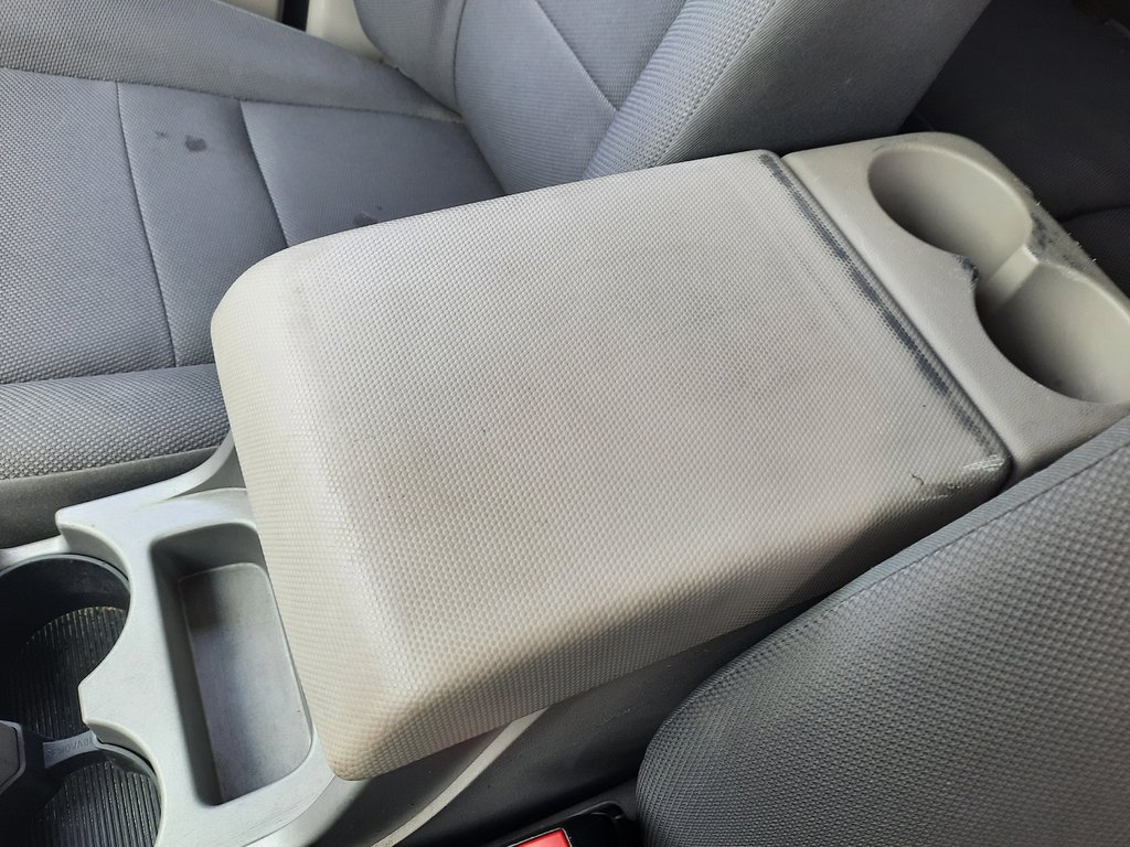2009 Ford Escape Hybrid in Hebbville, Nova Scotia - 19 - w1024h768px