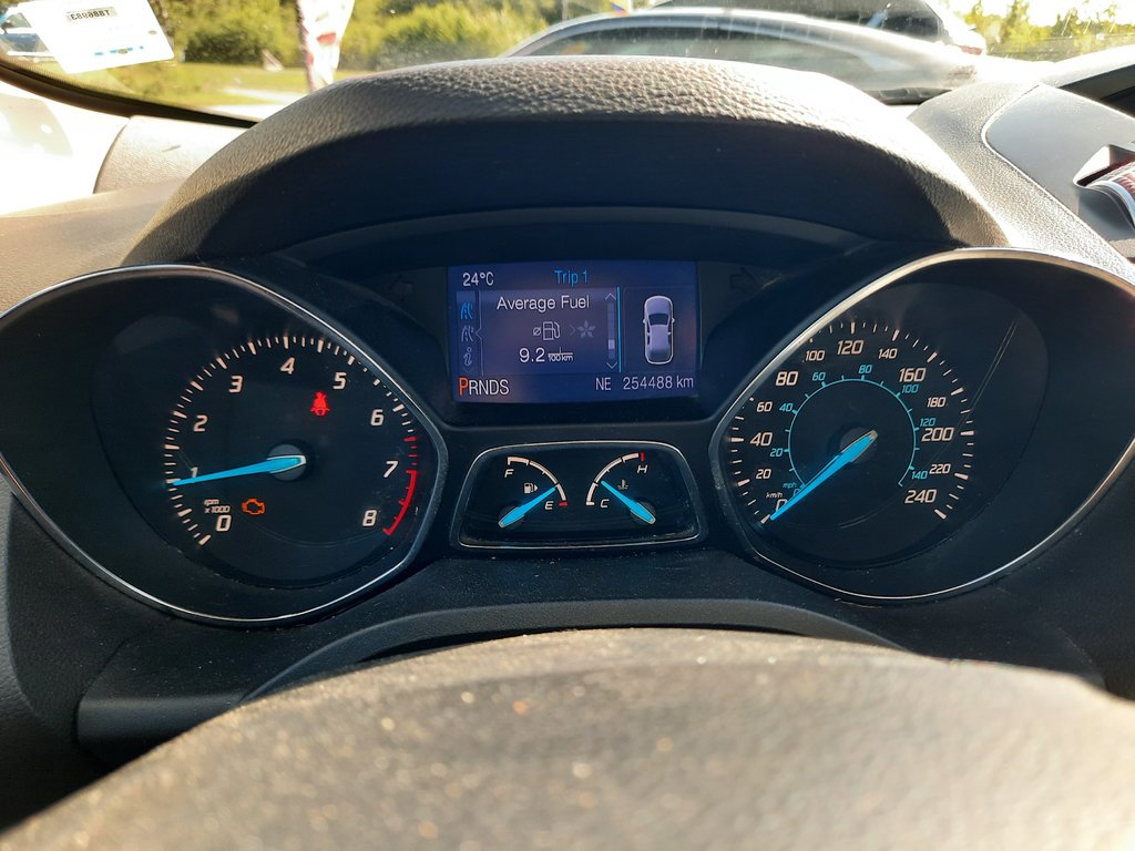2013 Ford Escape SE in Hebbville, Nova Scotia - 15 - w1024h768px