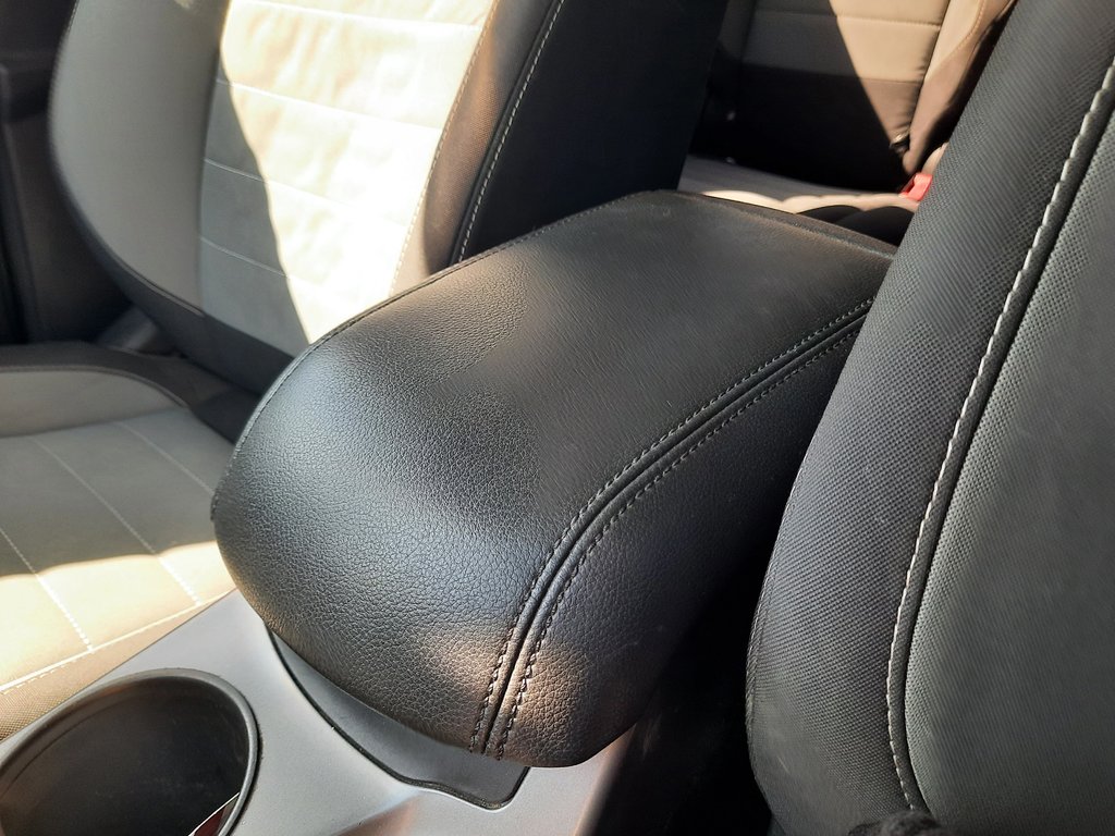2013 Ford Escape SE in Hebbville, Nova Scotia - 19 - w1024h768px