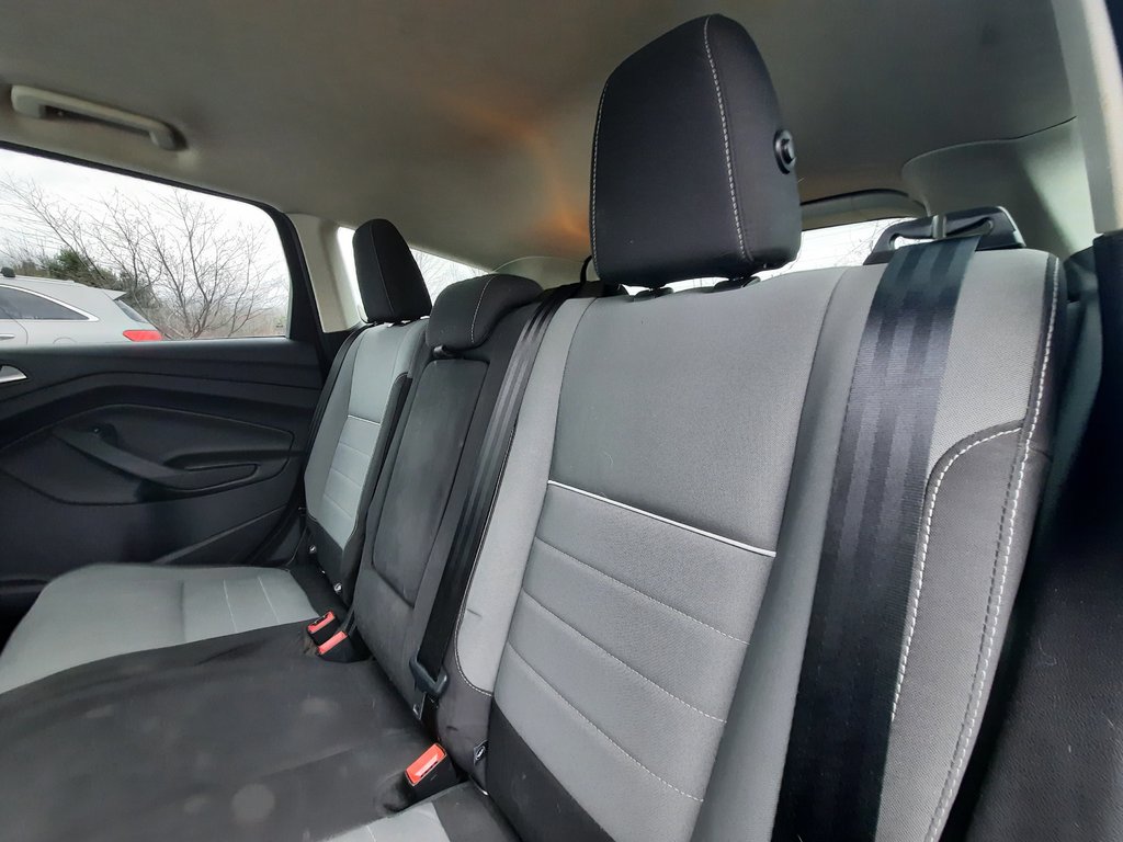 2014 Ford Escape SE in Hebbville, Nova Scotia - 25 - w1024h768px