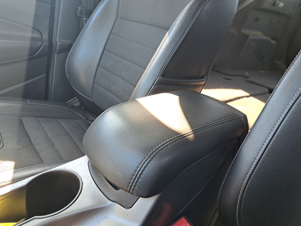 2014 Ford Escape SE in Hebbville, Nova Scotia - 17 - w1024h768px