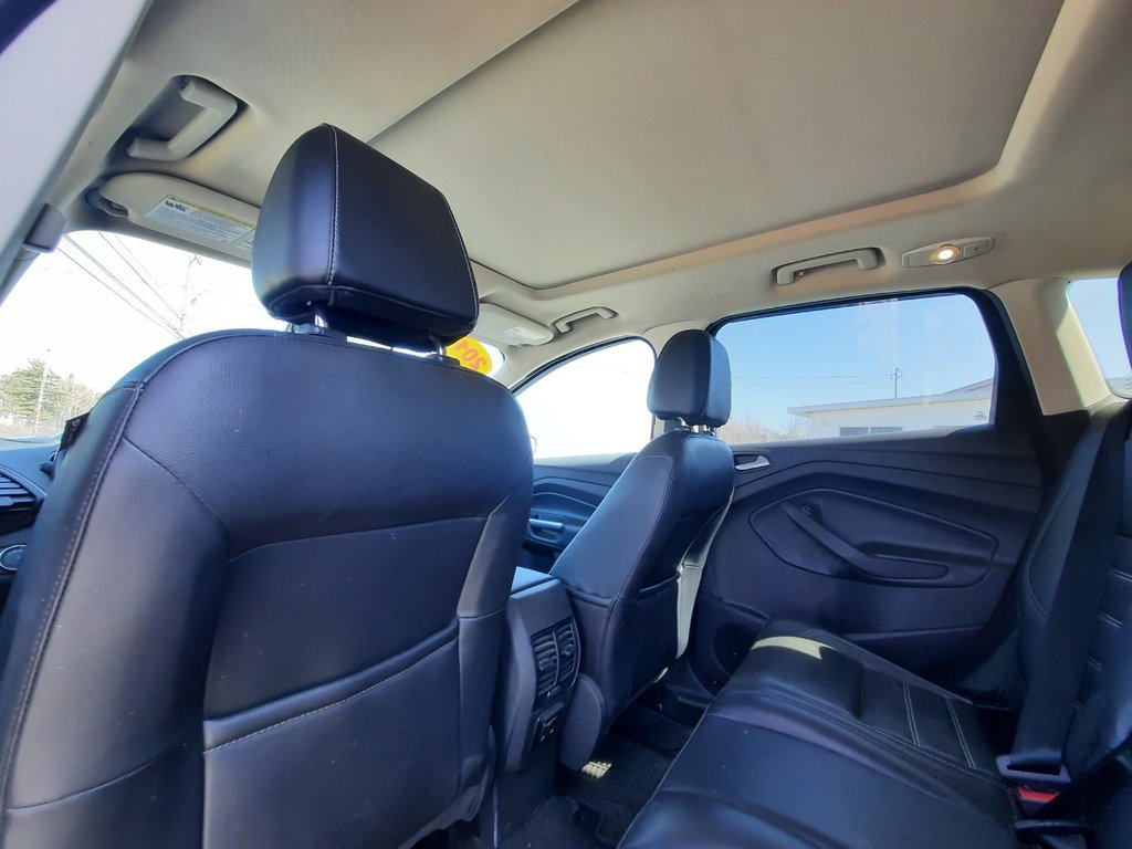2017 Ford Escape Titanium in Hebbville, Nova Scotia - 28 - w1024h768px