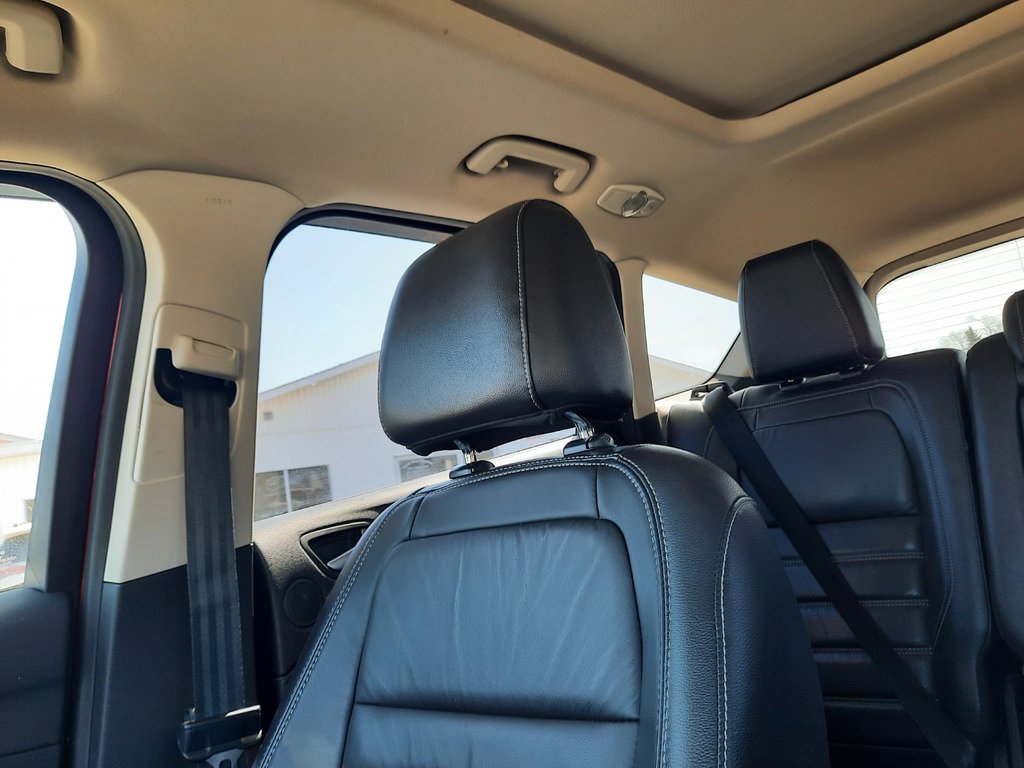 2017 Ford Escape Titanium in Hebbville, Nova Scotia - 24 - w1024h768px