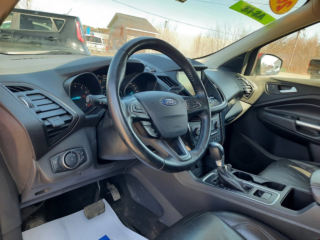 2017 Ford Escape Titanium in Hebbville, Nova Scotia - 2 - w1024h768px