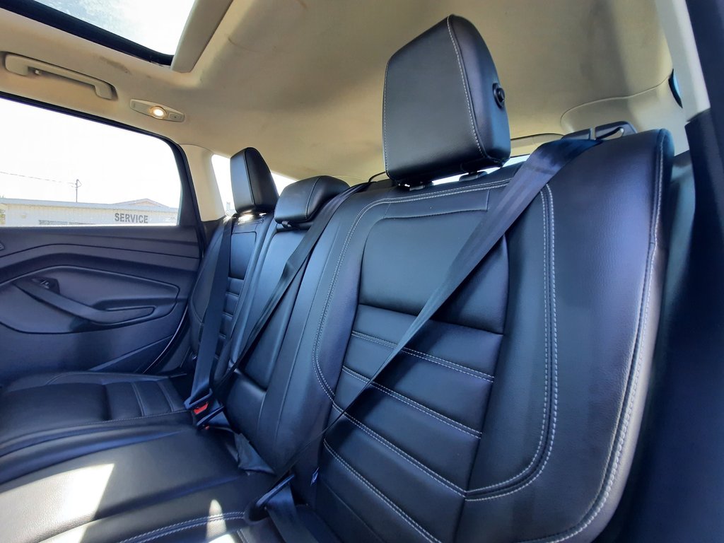 2017 Ford Escape Titanium in Hebbville, Nova Scotia - 23 - w1024h768px