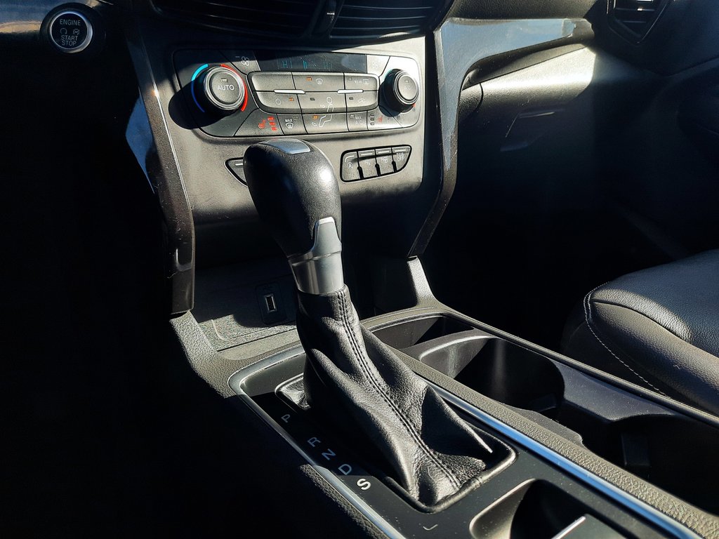 2017 Ford Escape Titanium in Hebbville, Nova Scotia - 18 - w1024h768px