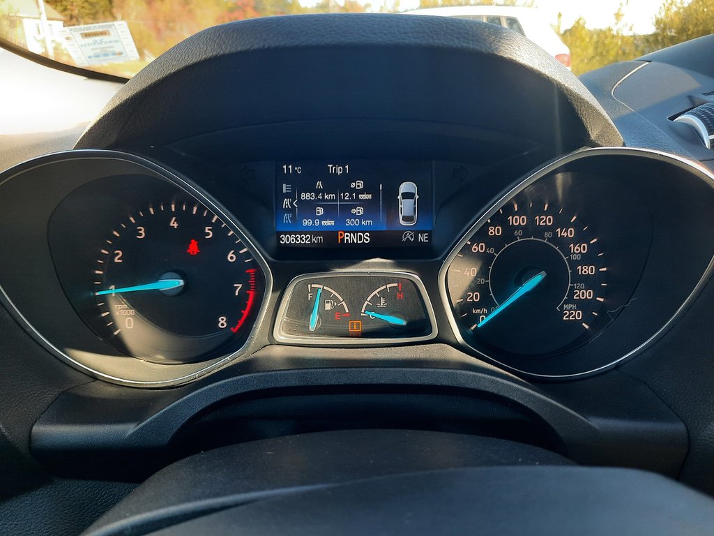 2017 Ford Escape Titanium in Hebbville, Nova Scotia - 16 - w1024h768px