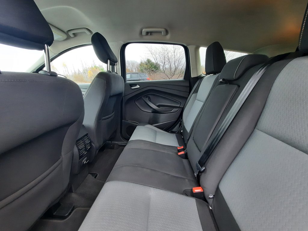 2018 Ford Escape SE in Hebbville, Nova Scotia - 27 - w1024h768px