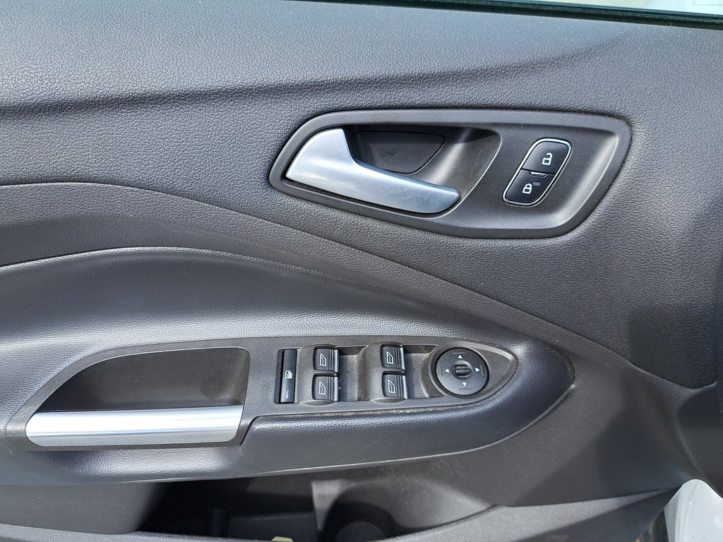2019 Ford Escape SE in Hebbville, Nova Scotia - 21 - w1024h768px