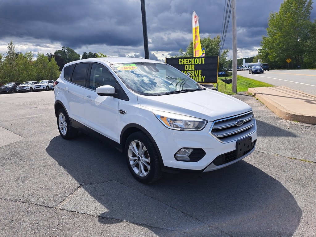 2019 Ford Escape SE in Hebbville, Nova Scotia - 8 - w1024h768px