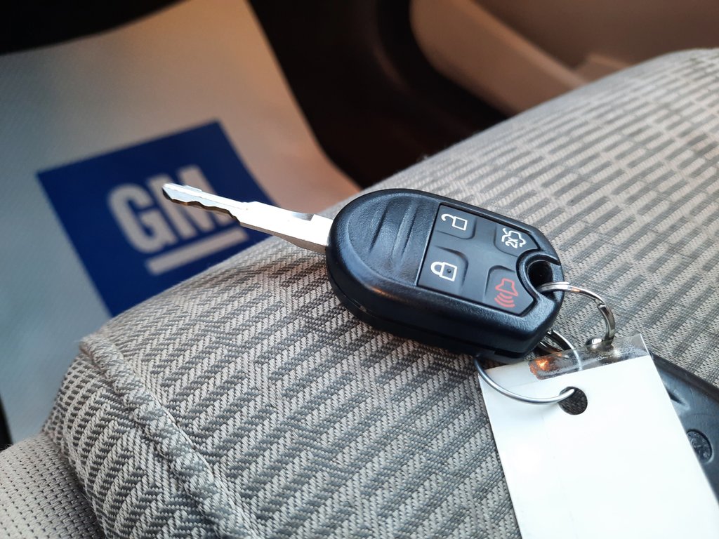 2014 Ford Explorer XLT in Hebbville, Nova Scotia - 33 - w1024h768px