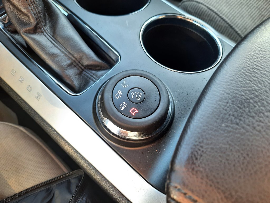2014 Ford Explorer XLT in Hebbville, Nova Scotia - 21 - w1024h768px
