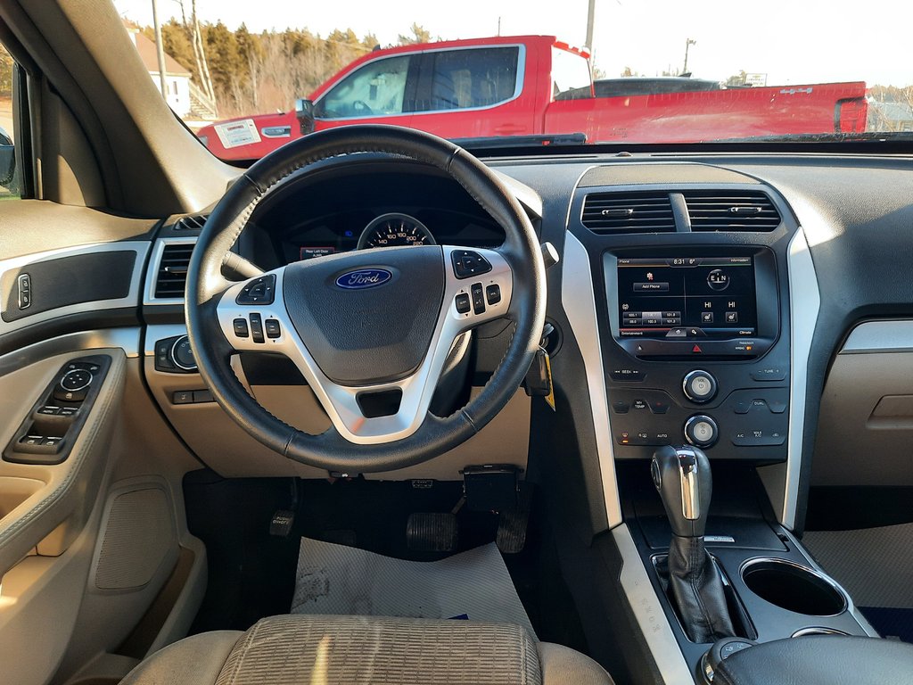 2014 Ford Explorer XLT in Hebbville, Nova Scotia - 32 - w1024h768px