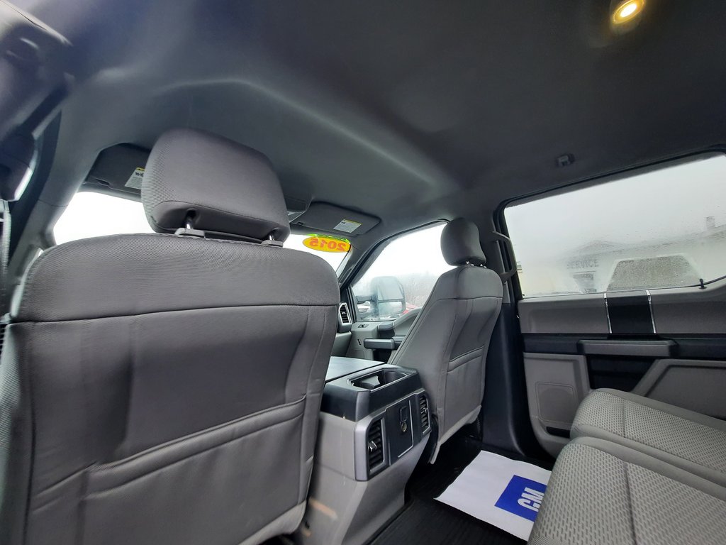2015 Ford F-150 XLT in Hebbville, Nova Scotia - 25 - w1024h768px