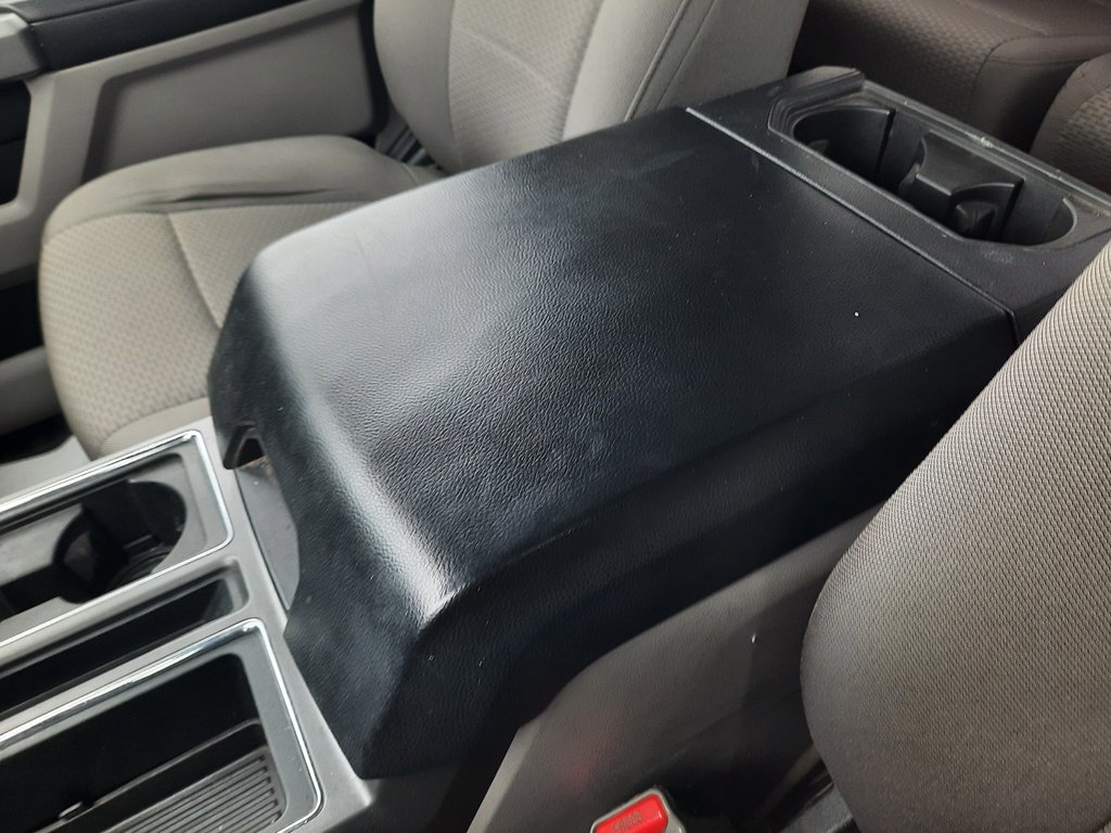 2015 Ford F-150 XLT in Hebbville, Nova Scotia - 18 - w1024h768px