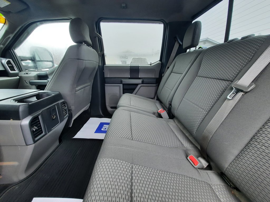 2015 Ford F-150 XLT in Hebbville, Nova Scotia - 24 - w1024h768px