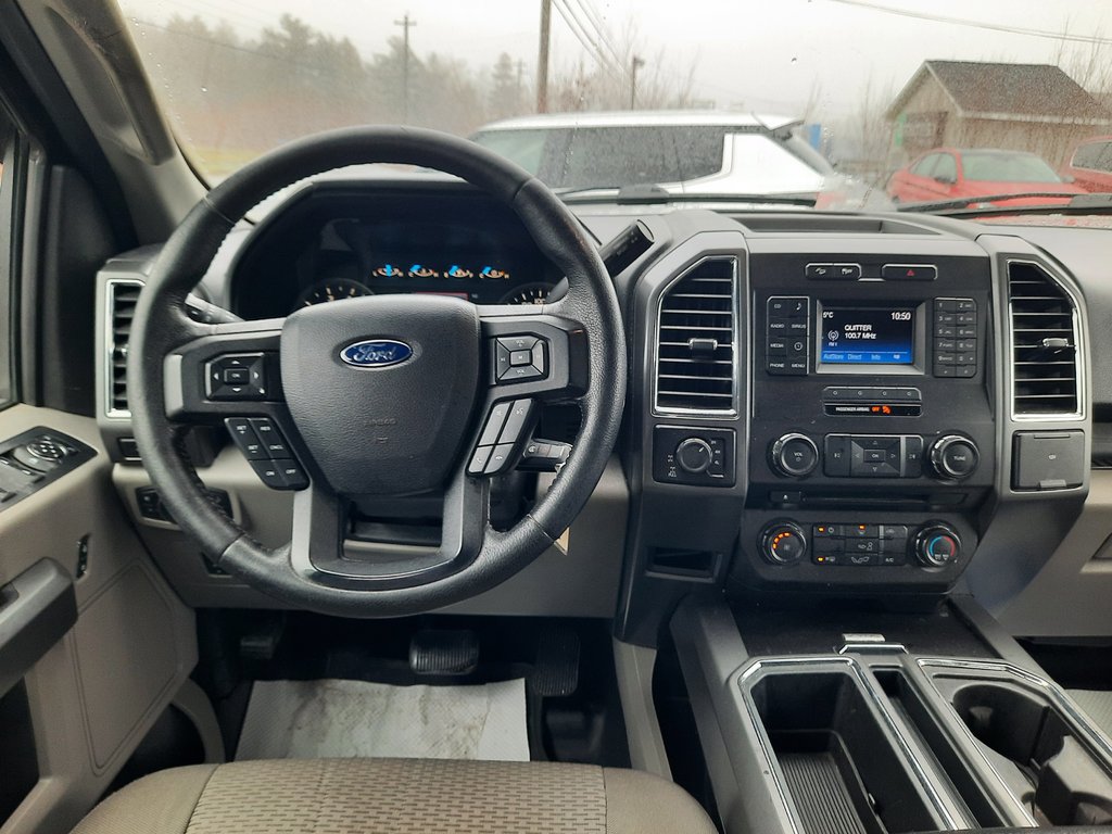 2015 Ford F-150 XLT in Hebbville, Nova Scotia - 26 - w1024h768px
