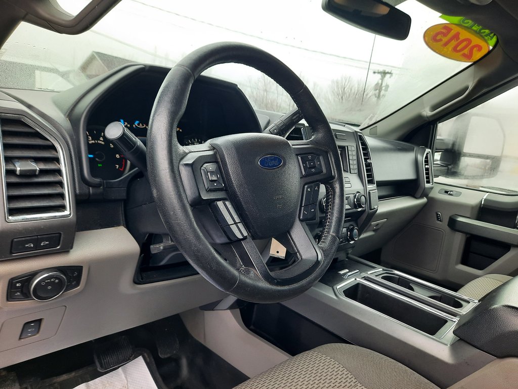 2015 Ford F-150 XLT in Hebbville, Nova Scotia - 3 - w1024h768px
