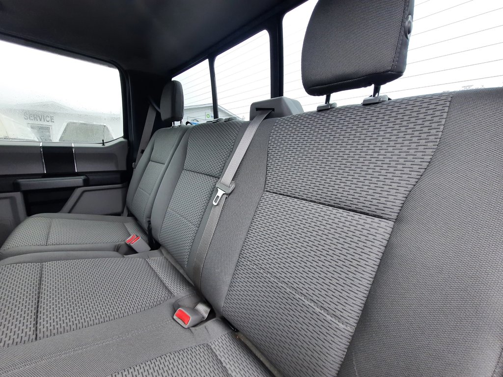2015 Ford F-150 XLT in Hebbville, Nova Scotia - 23 - w1024h768px