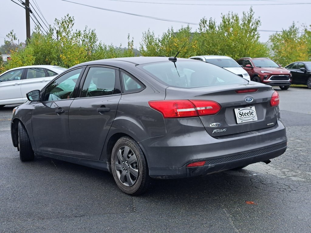 2015 Ford Focus S in Hebbville, Nova Scotia - 7 - w1024h768px