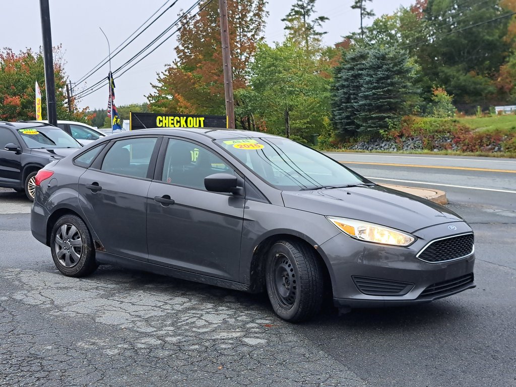 2015 Ford Focus S in Hebbville, Nova Scotia - 4 - w1024h768px