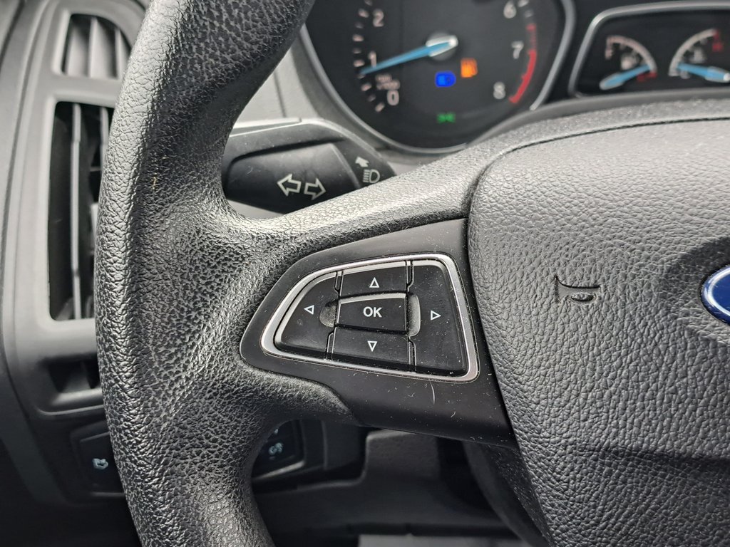2015 Ford Focus S in Hebbville, Nova Scotia - 11 - w1024h768px