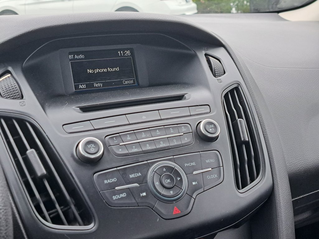 2015 Ford Focus S in Hebbville, Nova Scotia - 15 - w1024h768px