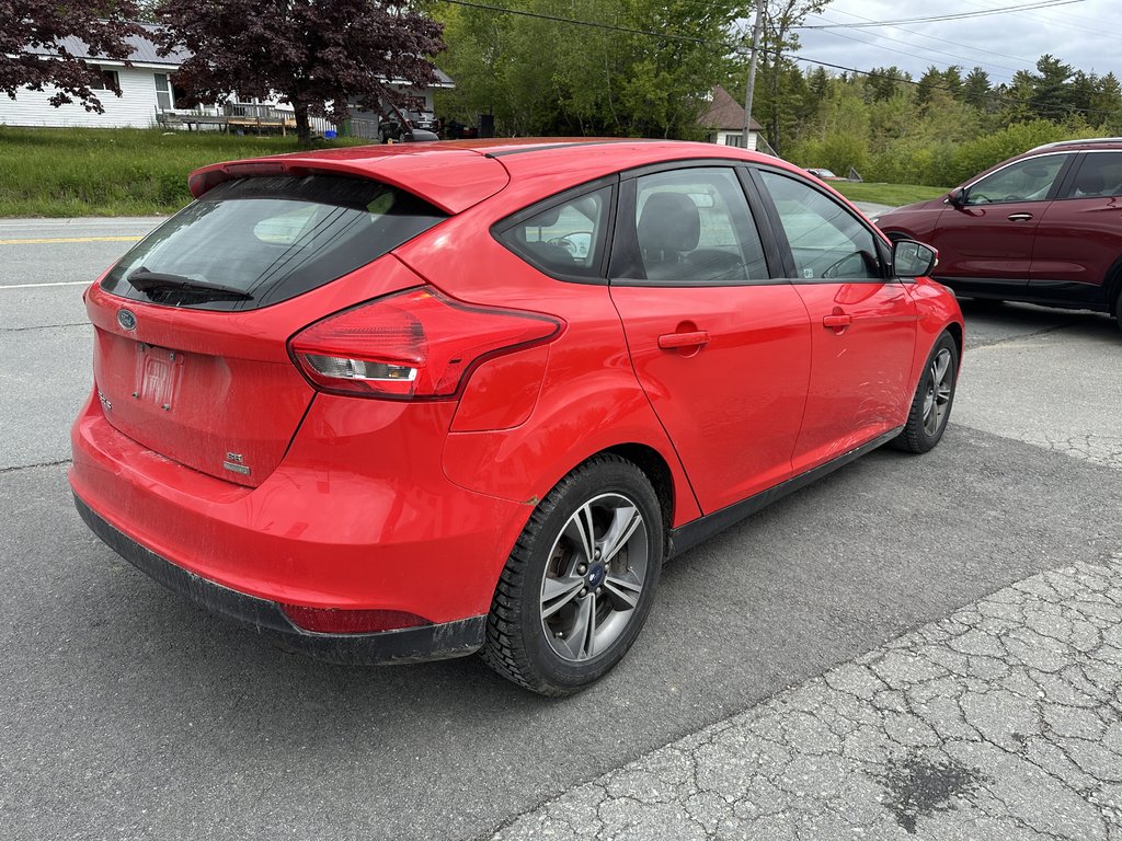 2016 Ford Focus SE in Hebbville, Nova Scotia - 4 - w1024h768px