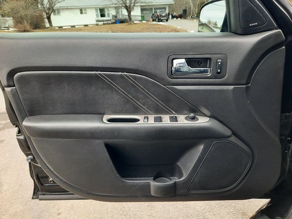 2010 Ford Fusion SPORT in Hebbville, Nova Scotia - 8 - w1024h768px