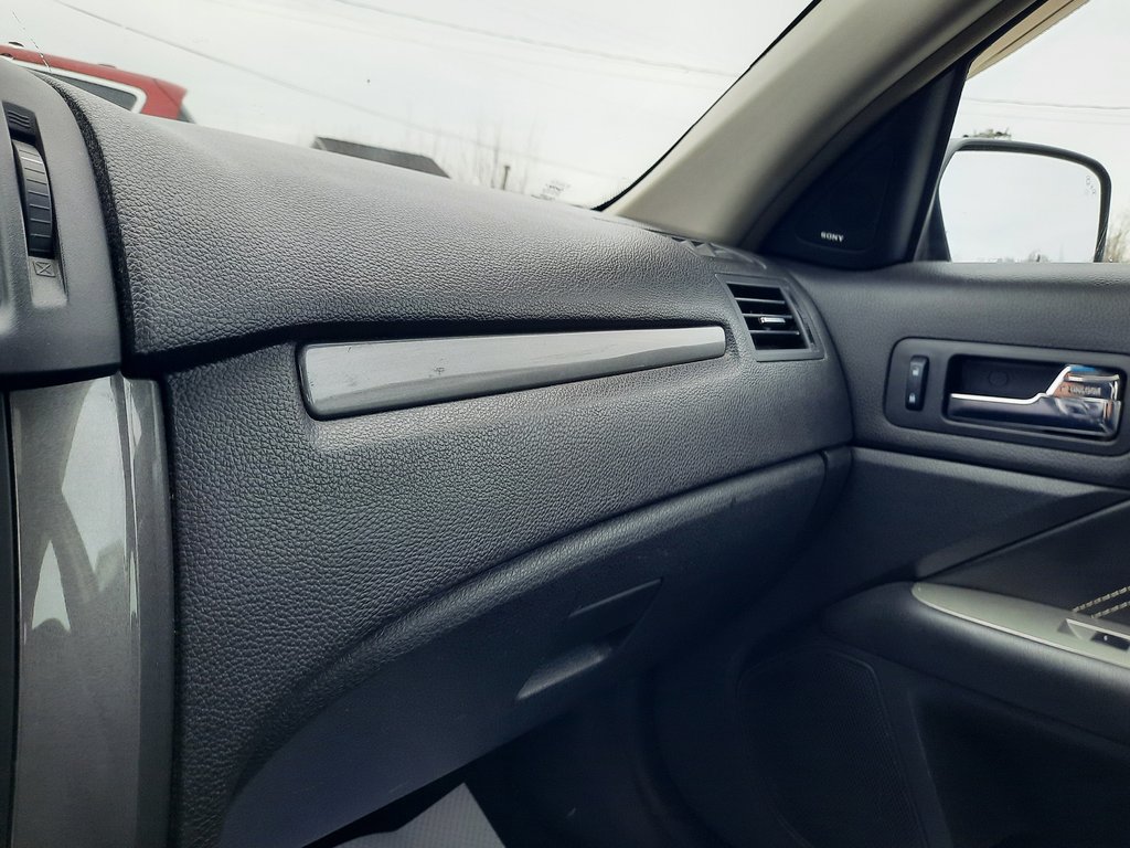 2010 Ford Fusion SPORT in Hebbville, Nova Scotia - 17 - w1024h768px