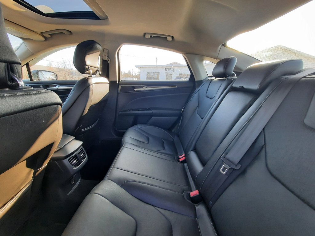 2013 Ford Fusion Titanium in Hebbville, Nova Scotia - 25 - w1024h768px