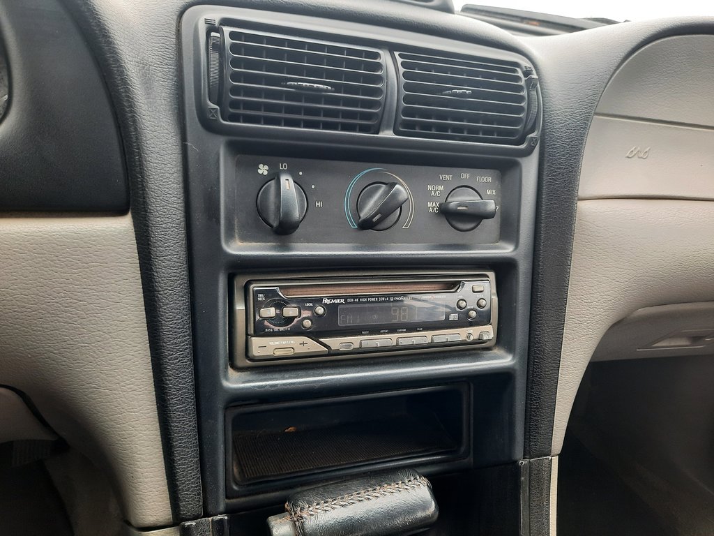 1996 Ford Mustang MUSTANG in Hebbville, Nova Scotia - 13 - w1024h768px