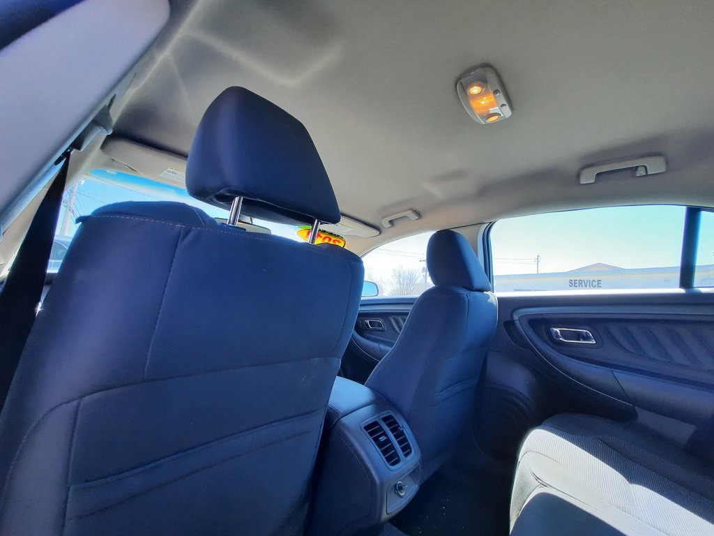 2011 Ford Taurus SEL in Hebbville, Nova Scotia - 20 - w1024h768px