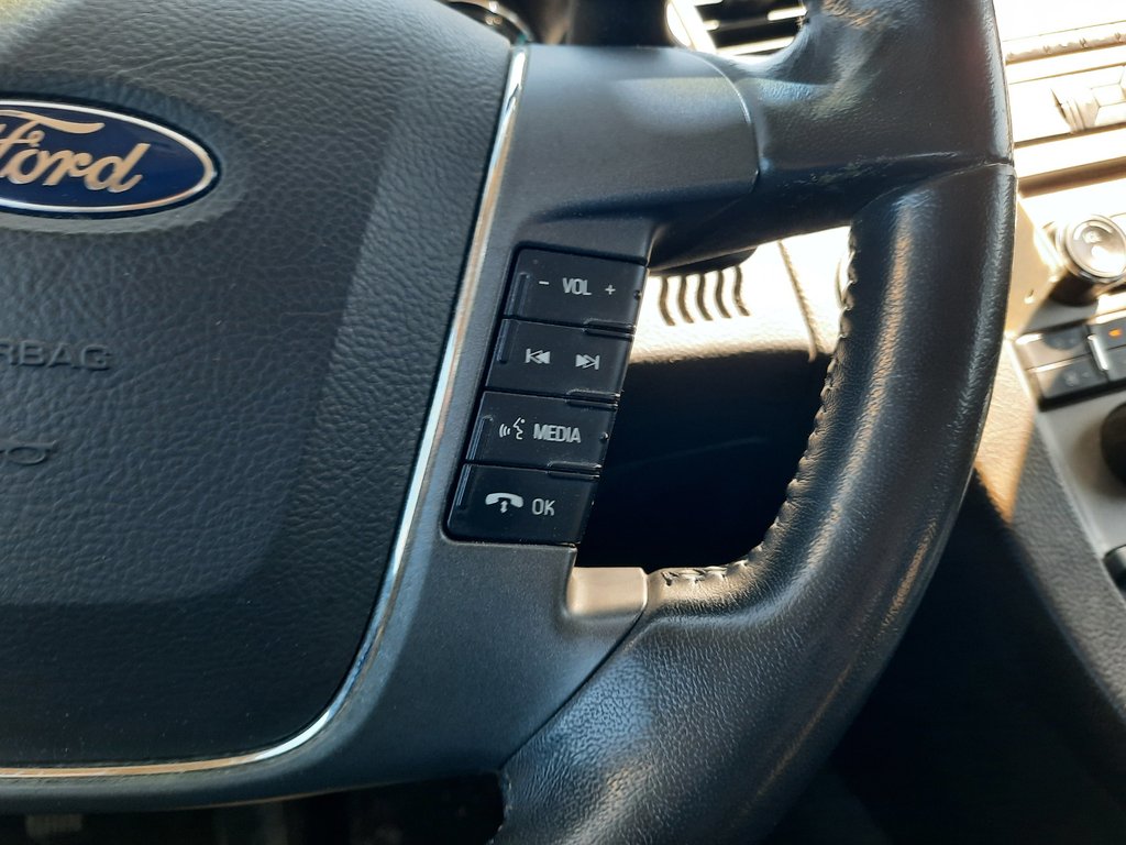 2011 Ford Taurus SEL in Hebbville, Nova Scotia - 9 - w1024h768px