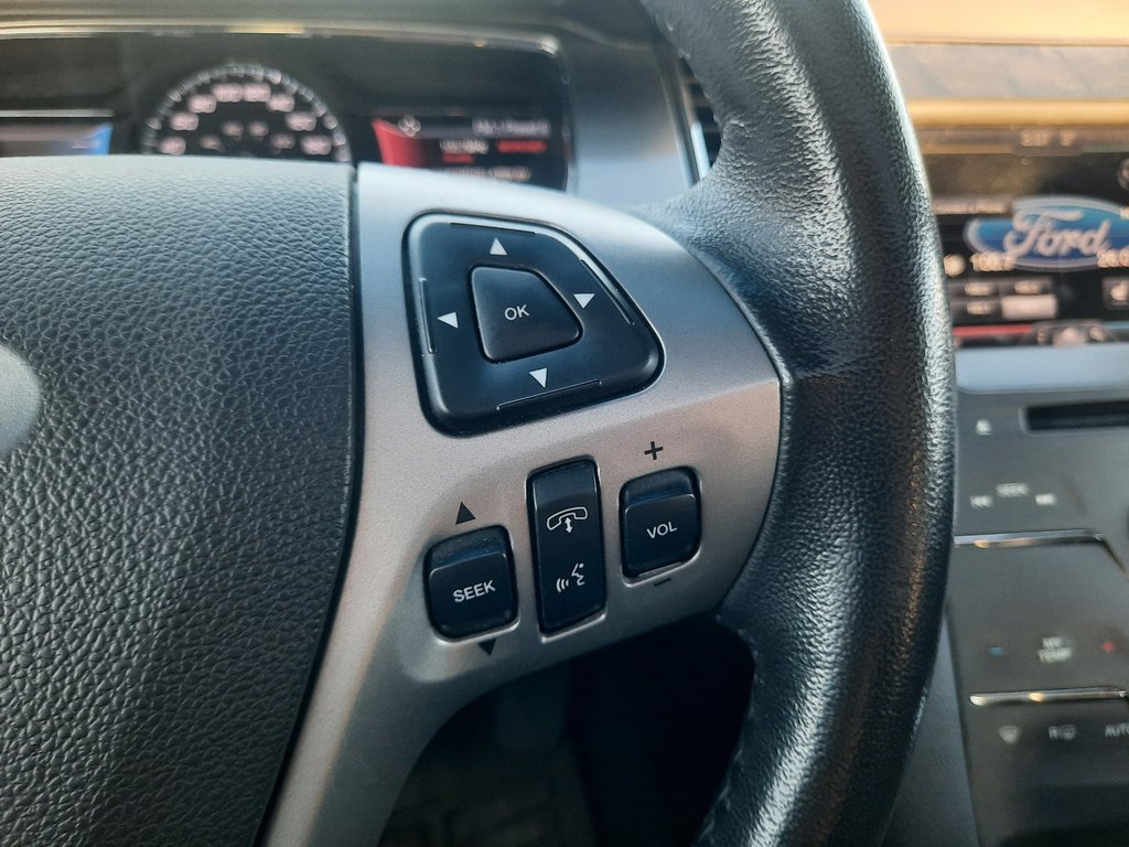 2014 Ford Taurus SEL in Hebbville, Nova Scotia - 10 - w1024h768px