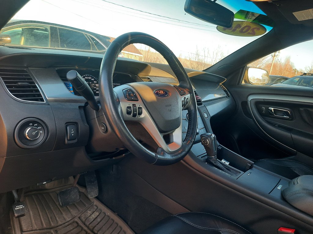 2014 Ford Taurus SEL in Hebbville, Nova Scotia - 2 - w1024h768px