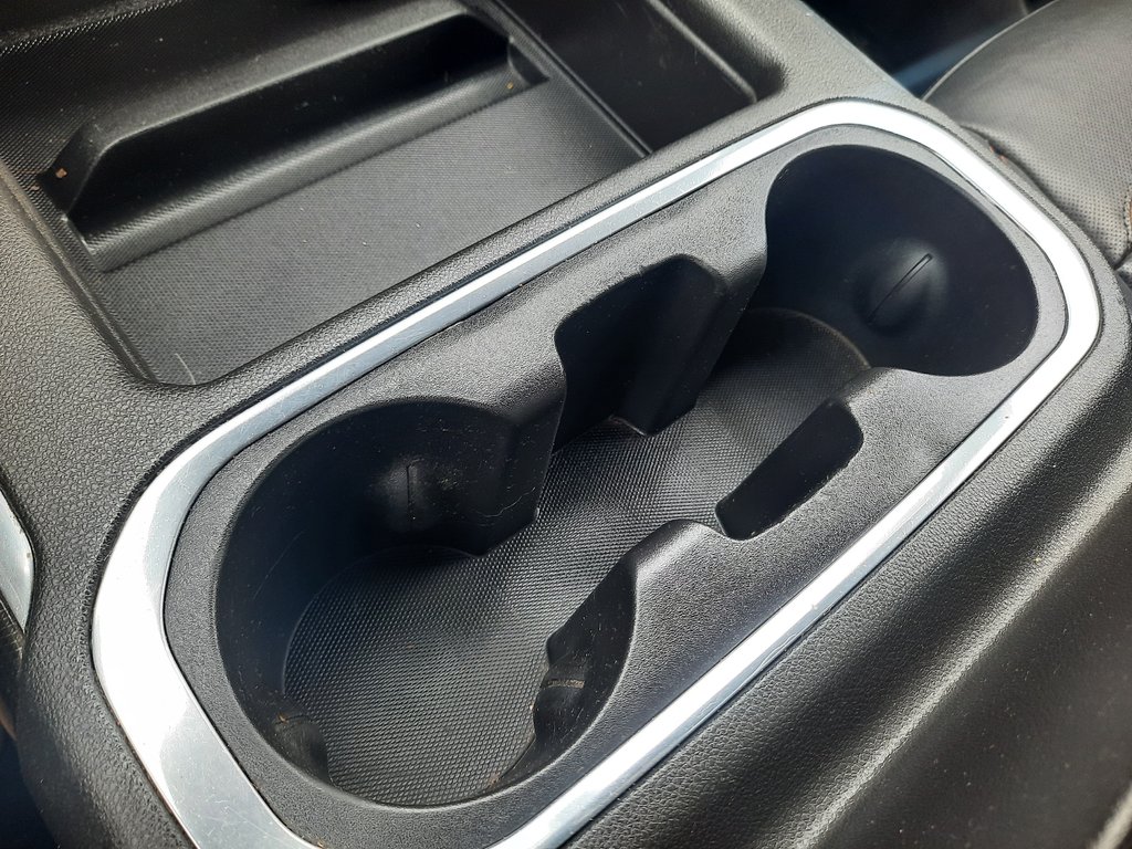 2022 GMC Sierra 1500 Limited AT4 in Hebbville, Nova Scotia - 17 - w1024h768px