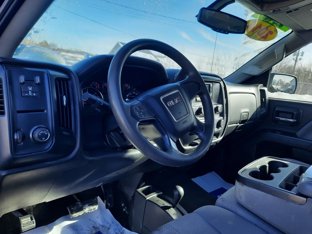 2014 GMC Sierra 1500 BASE in Hebbville, Nova Scotia - 3 - w1024h768px