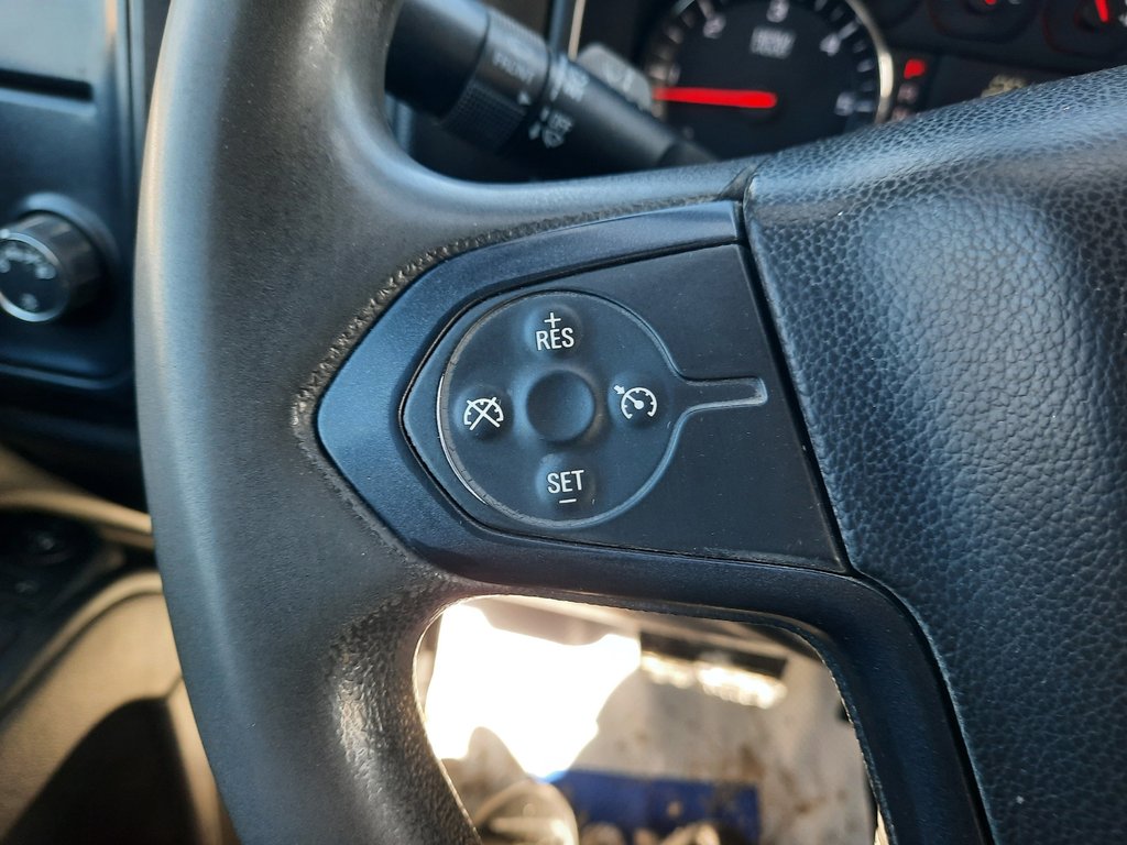 2014 GMC Sierra 1500 BASE in Hebbville, Nova Scotia - 12 - w1024h768px