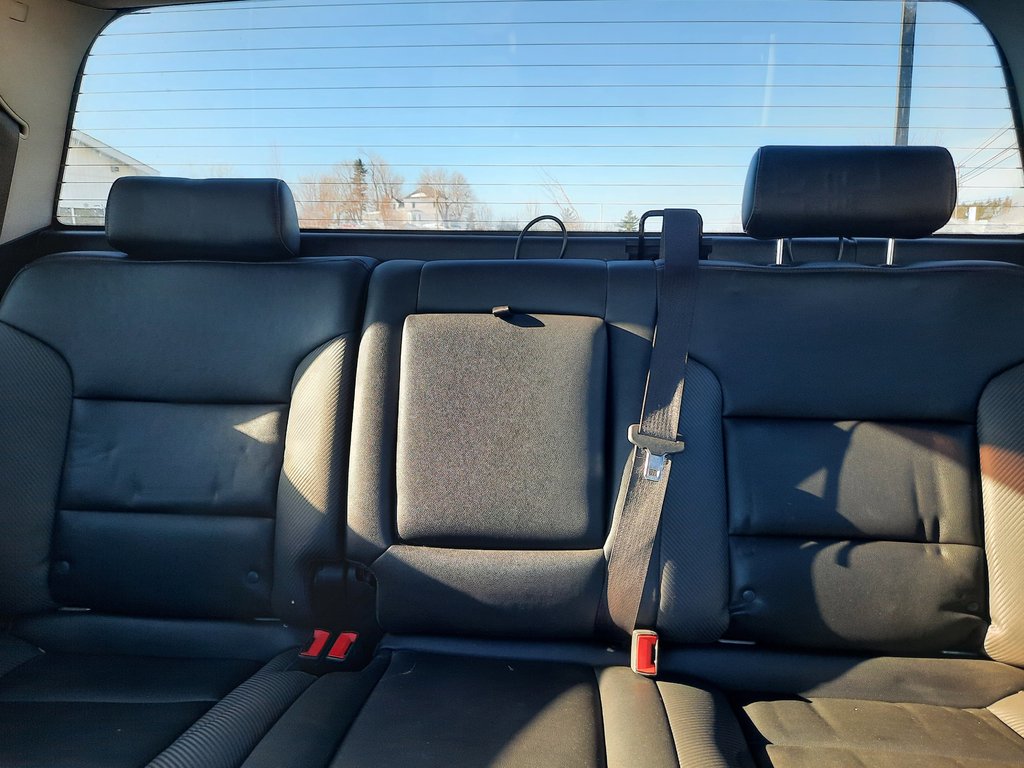 2018 GMC Sierra 1500 SLT in Hebbville, Nova Scotia - 23 - w1024h768px