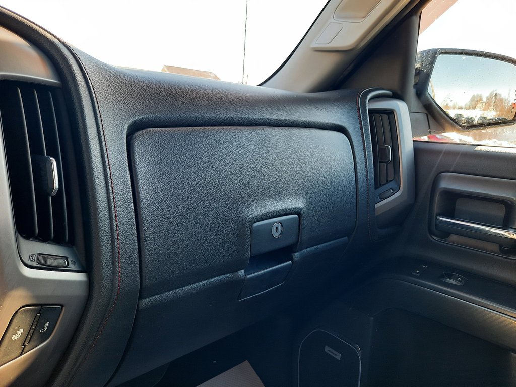 2018 GMC Sierra 1500 SLT in Hebbville, Nova Scotia - 20 - w1024h768px