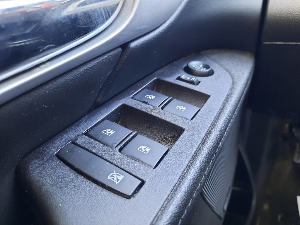 2017 GMC Terrain SLE in Hebbville, Nova Scotia - 11 - w1024h768px