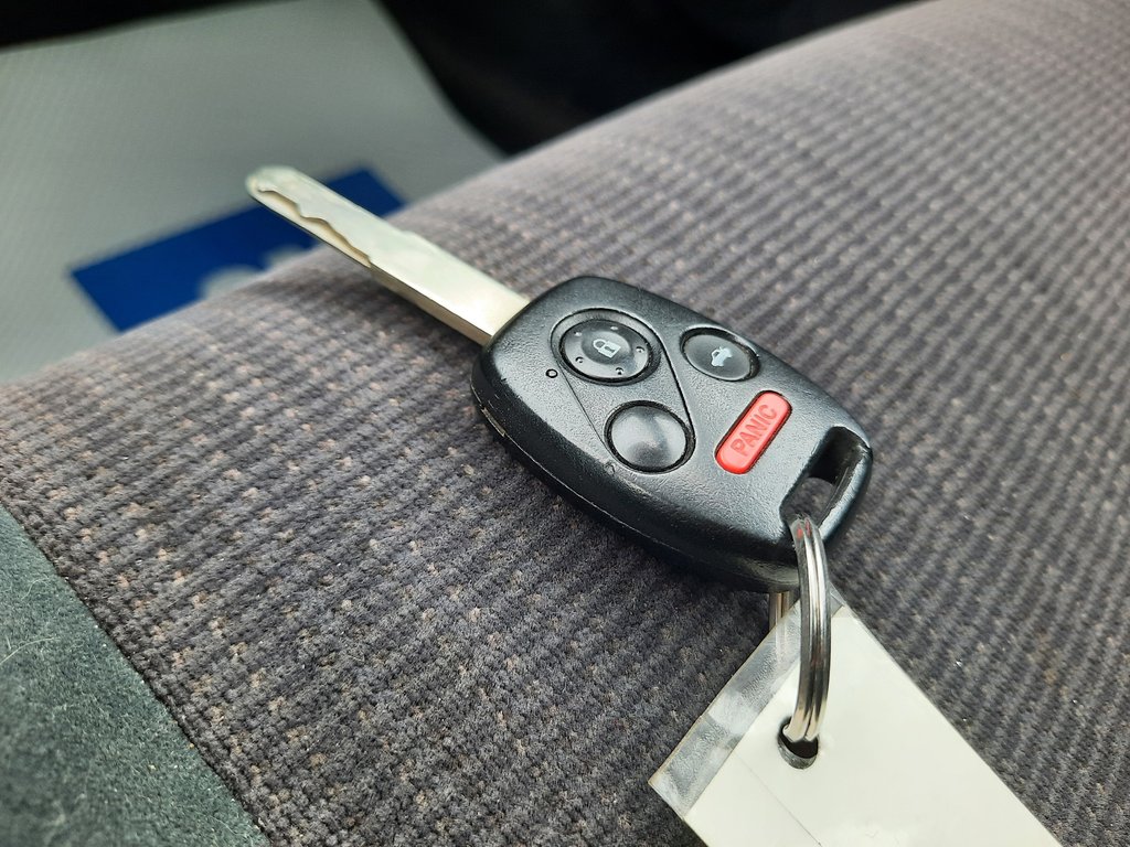 2003 Honda Accord Sdn LX-G in Hebbville, Nova Scotia - 24 - w1024h768px