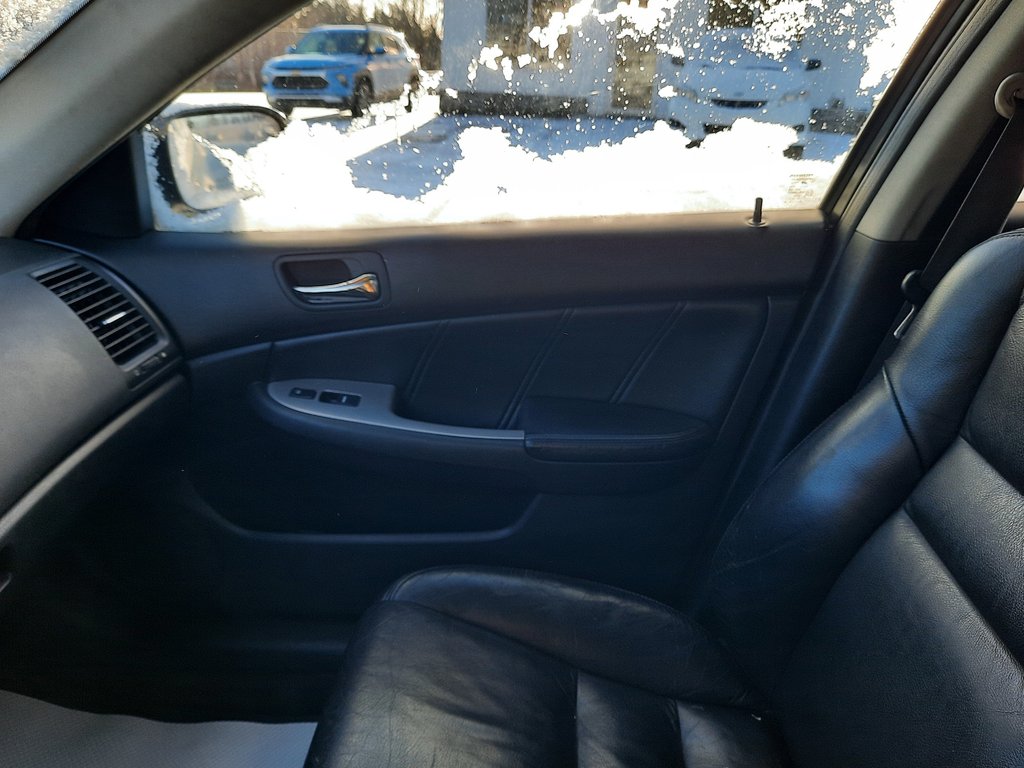 2007 Honda Accord Sdn EX-L in Hebbville, Nova Scotia - 19 - w1024h768px